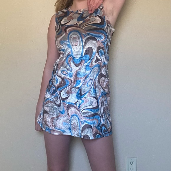 Vintage Funky minidress - Picture 2 of 3